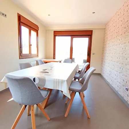 Casa de Férias 25 *